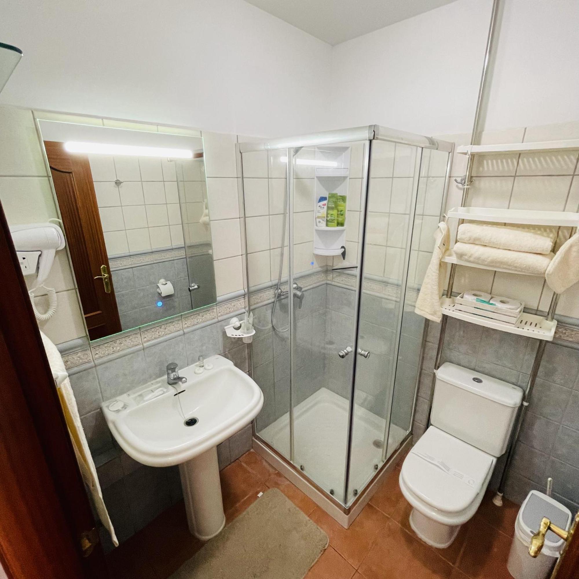 Apartamento Brisas Del Sur - Oasis Tenerife Sur Playa San Juan Exterior foto