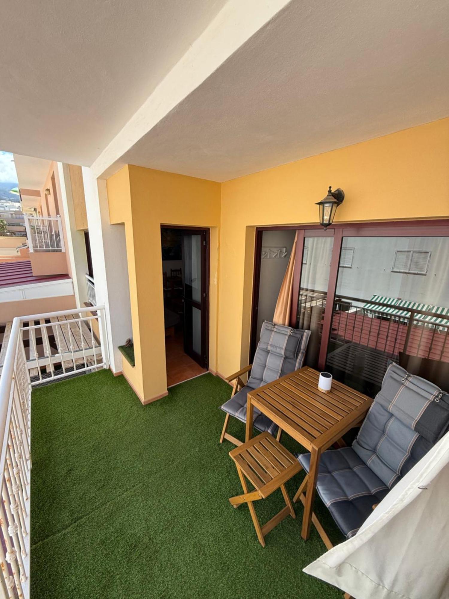 Apartamento Brisas Del Sur - Oasis Tenerife Sur Playa San Juan Exterior foto