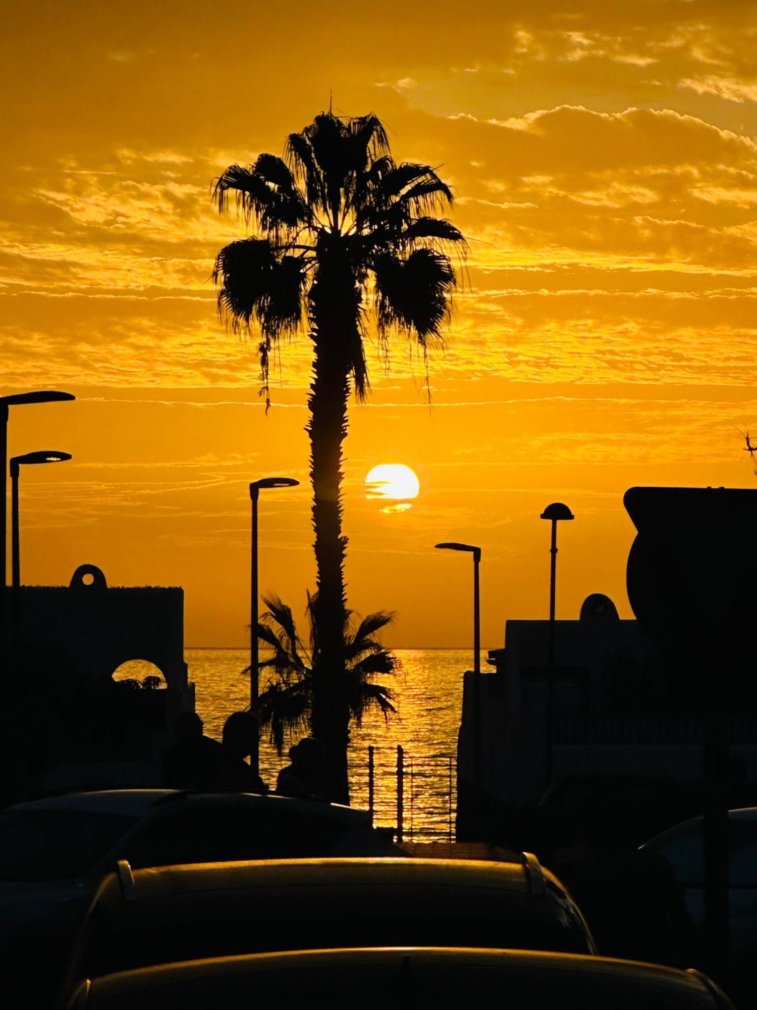 Apartamento Brisas Del Sur - Oasis Tenerife Sur Playa San Juan Exterior foto